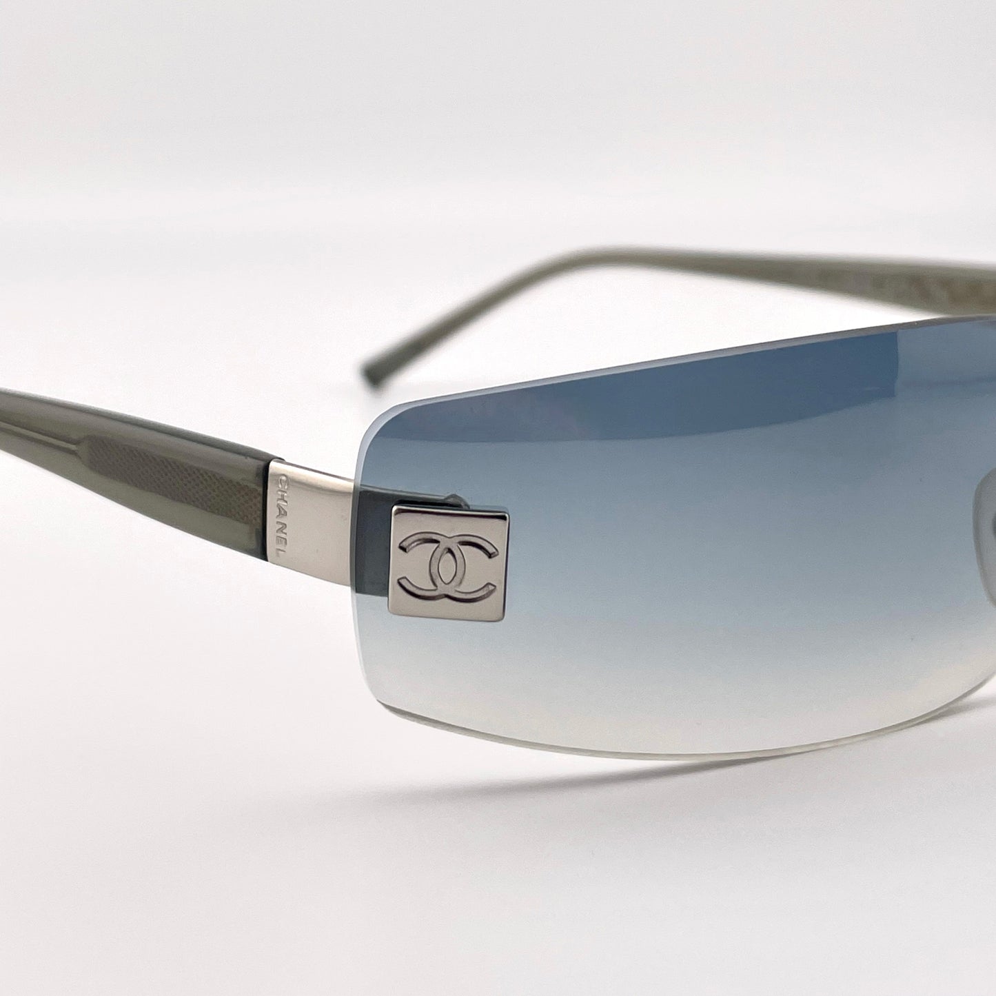 Blue Rimless Sunglasses