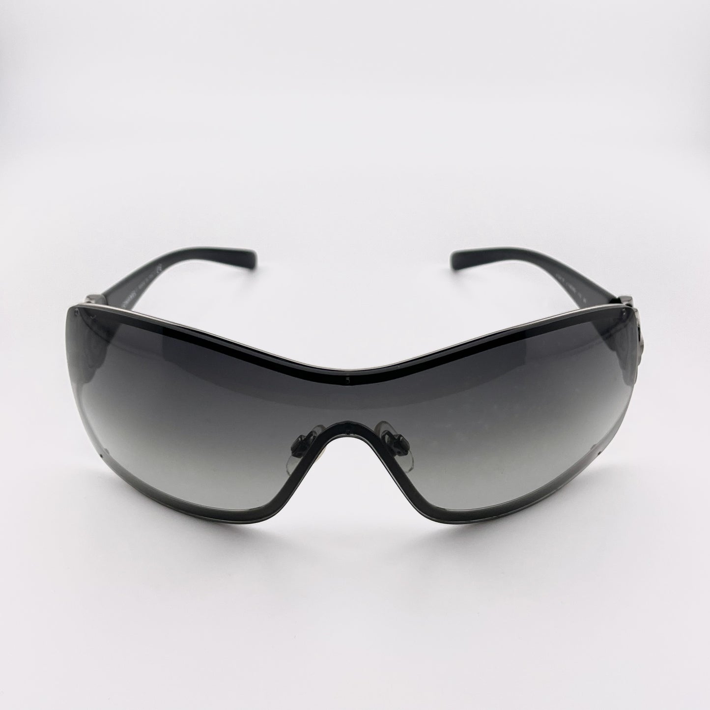 Strassed Camelia Frame Sunglasses