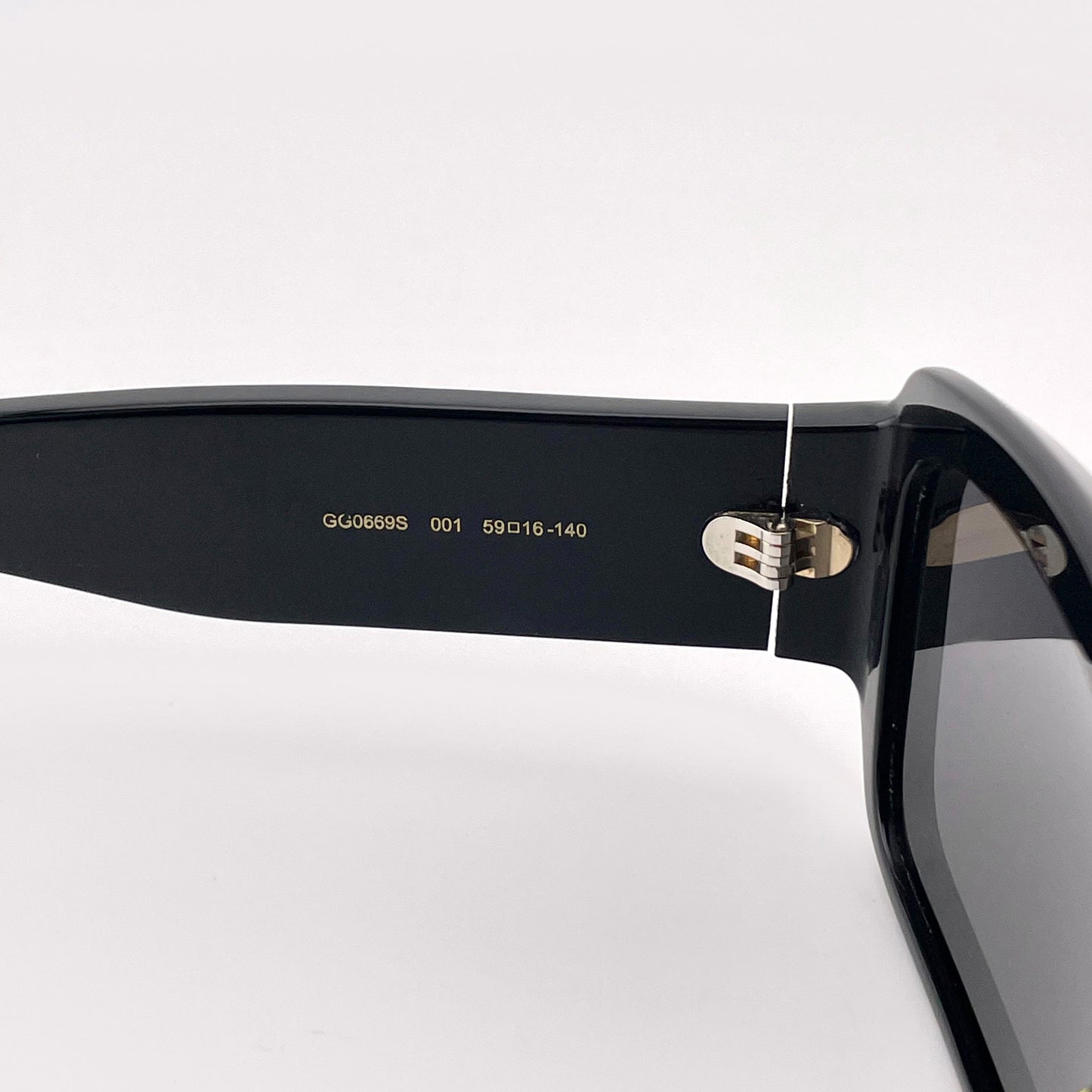 SS 20 Black Retro Sunglasses
