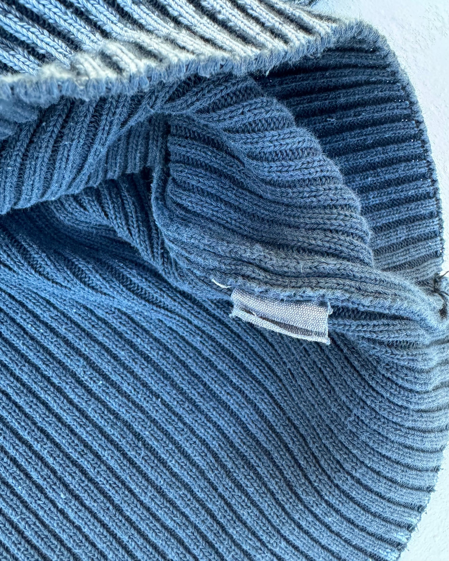 2000's Scorpio Jumper