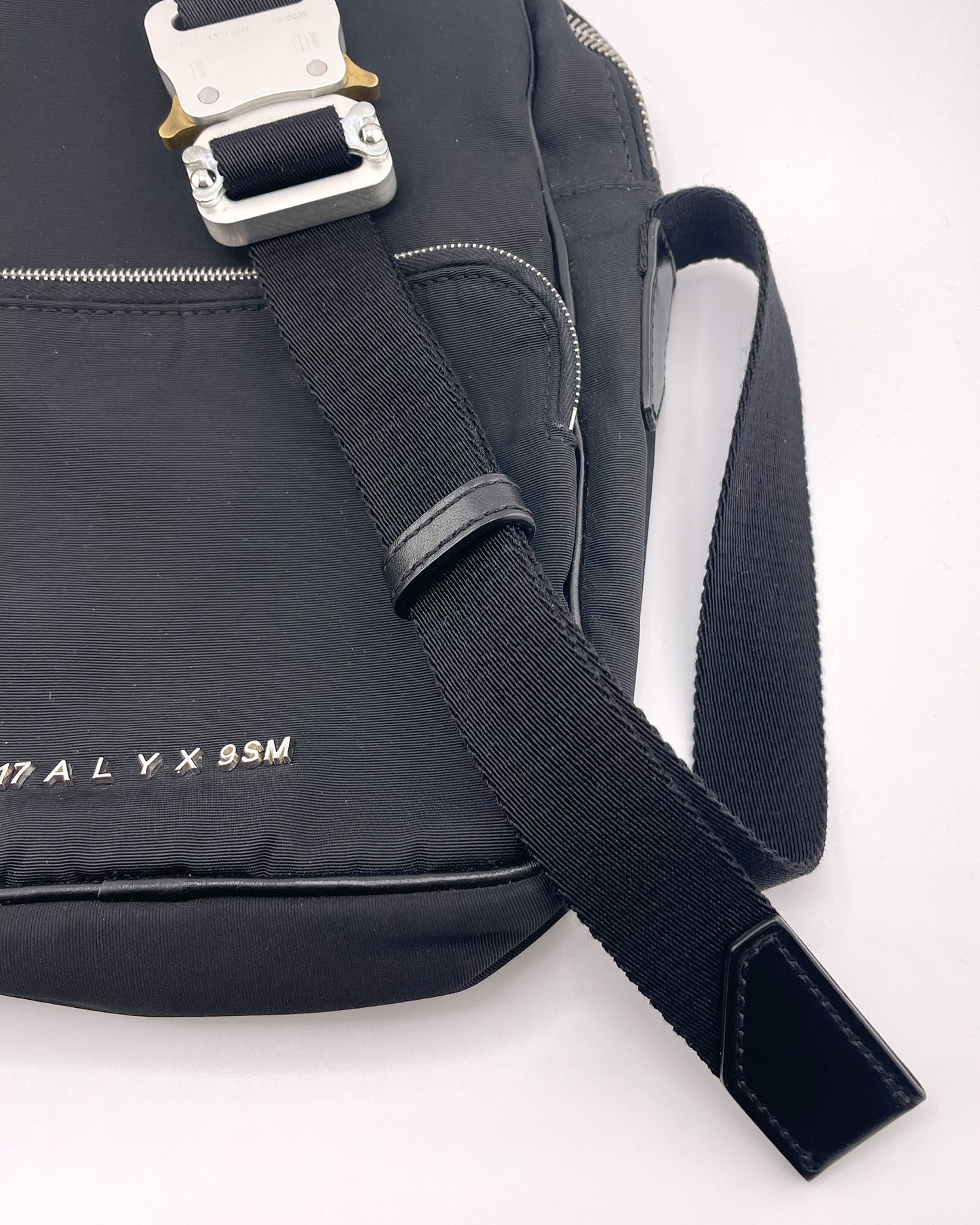 SS 21 Camera Buckle bag