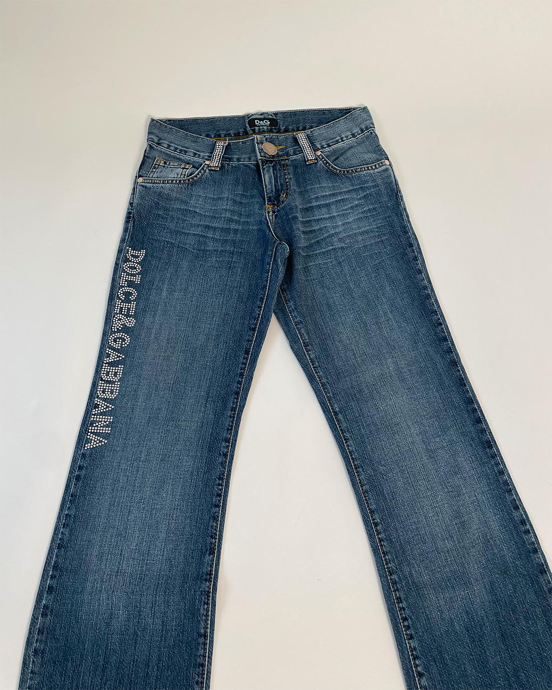 Strassed Logo Regular Jeans