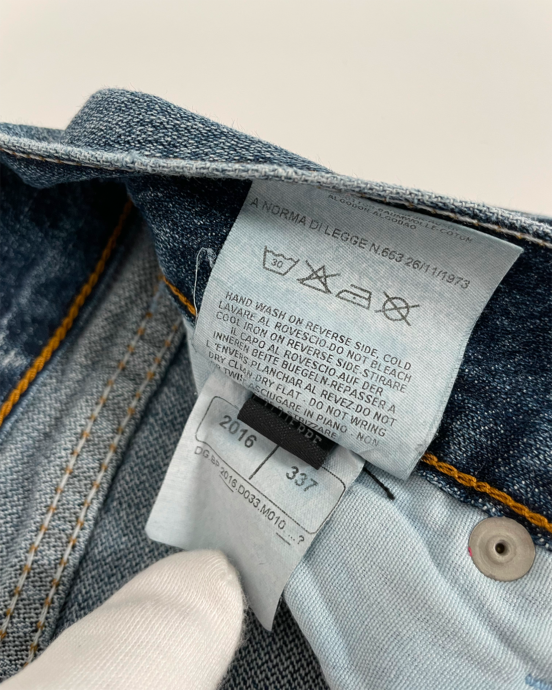 Strassed Logo Regular Jeans