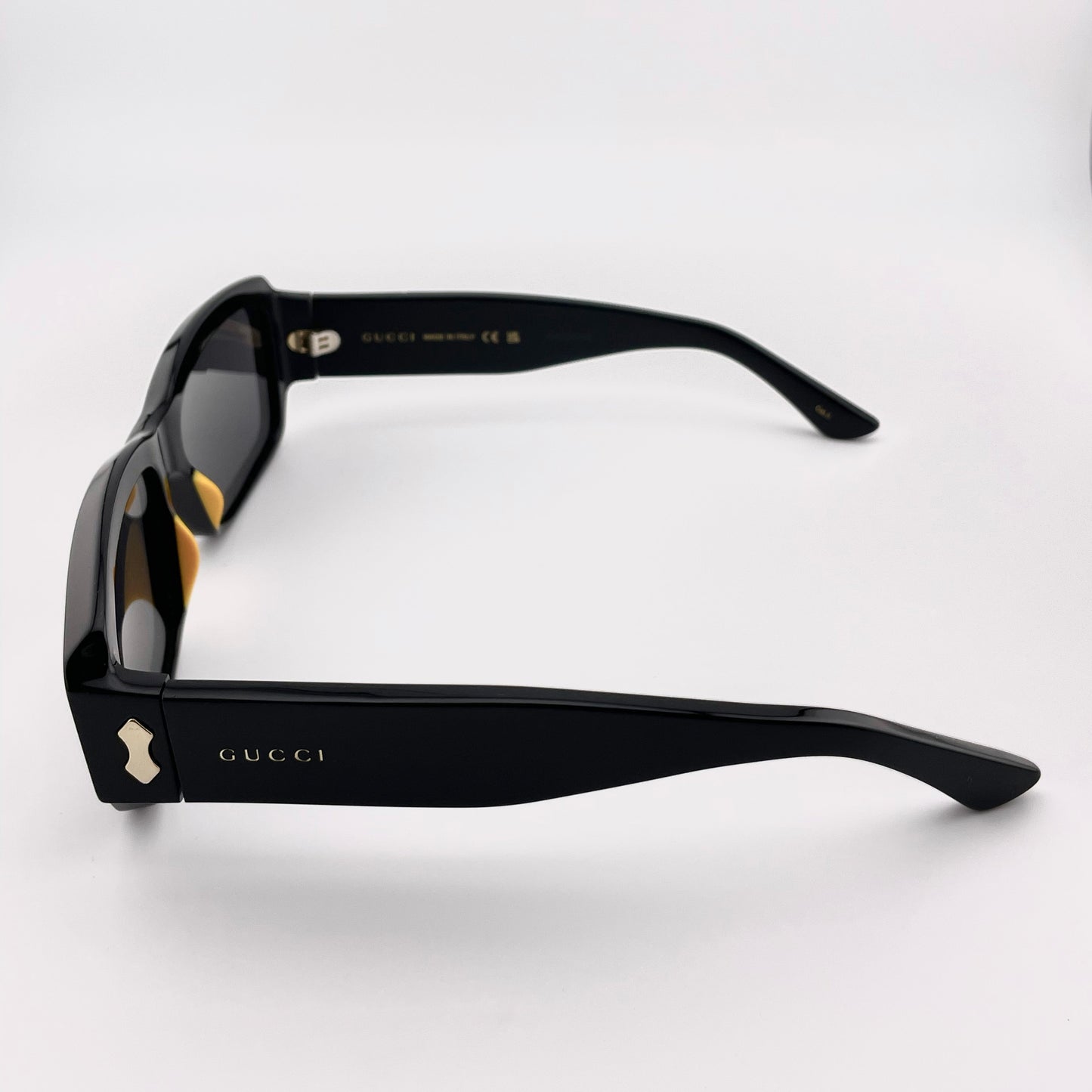 SS 20 Black Retro Sunglasses