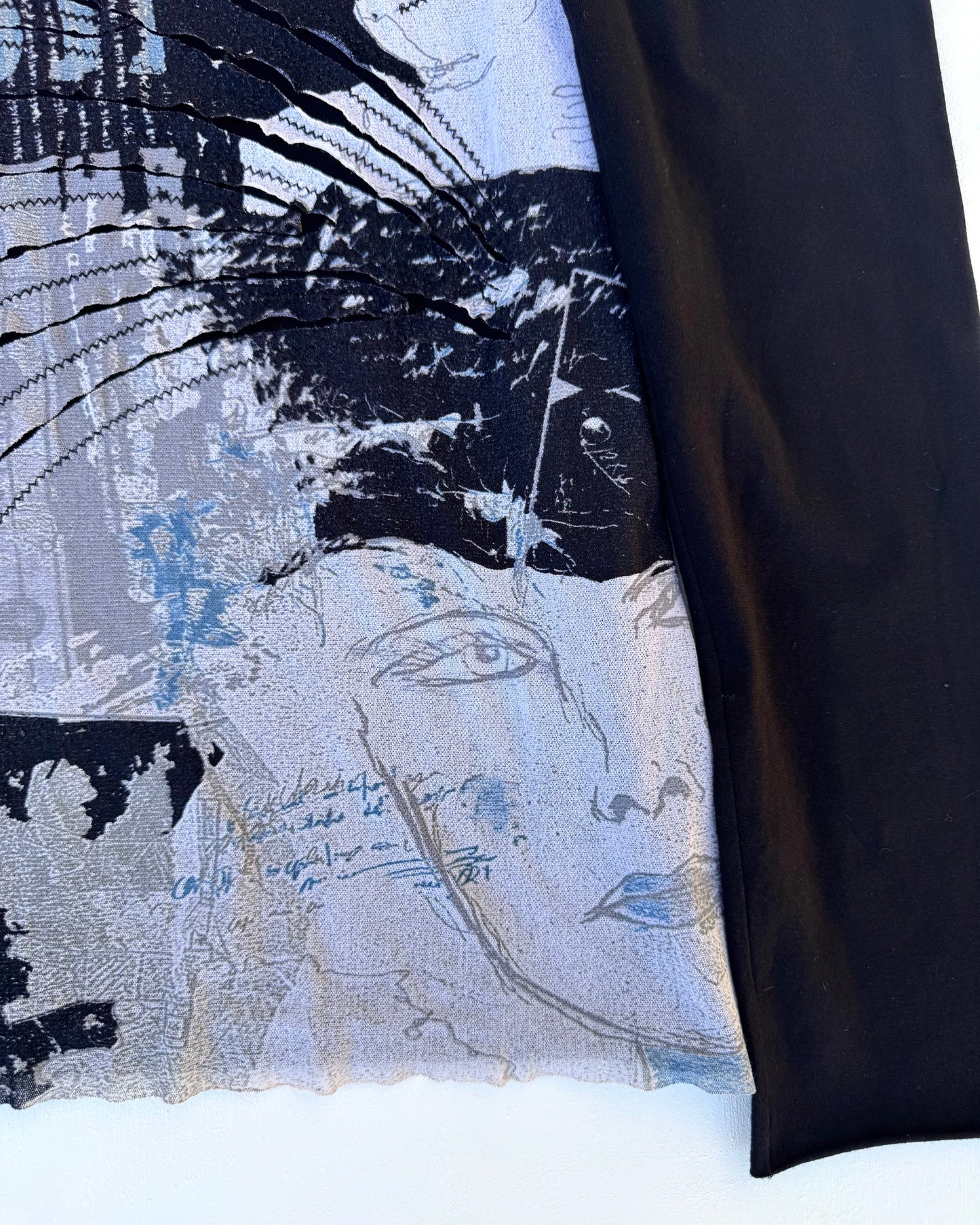 Art Printed Long Sleeves Tee