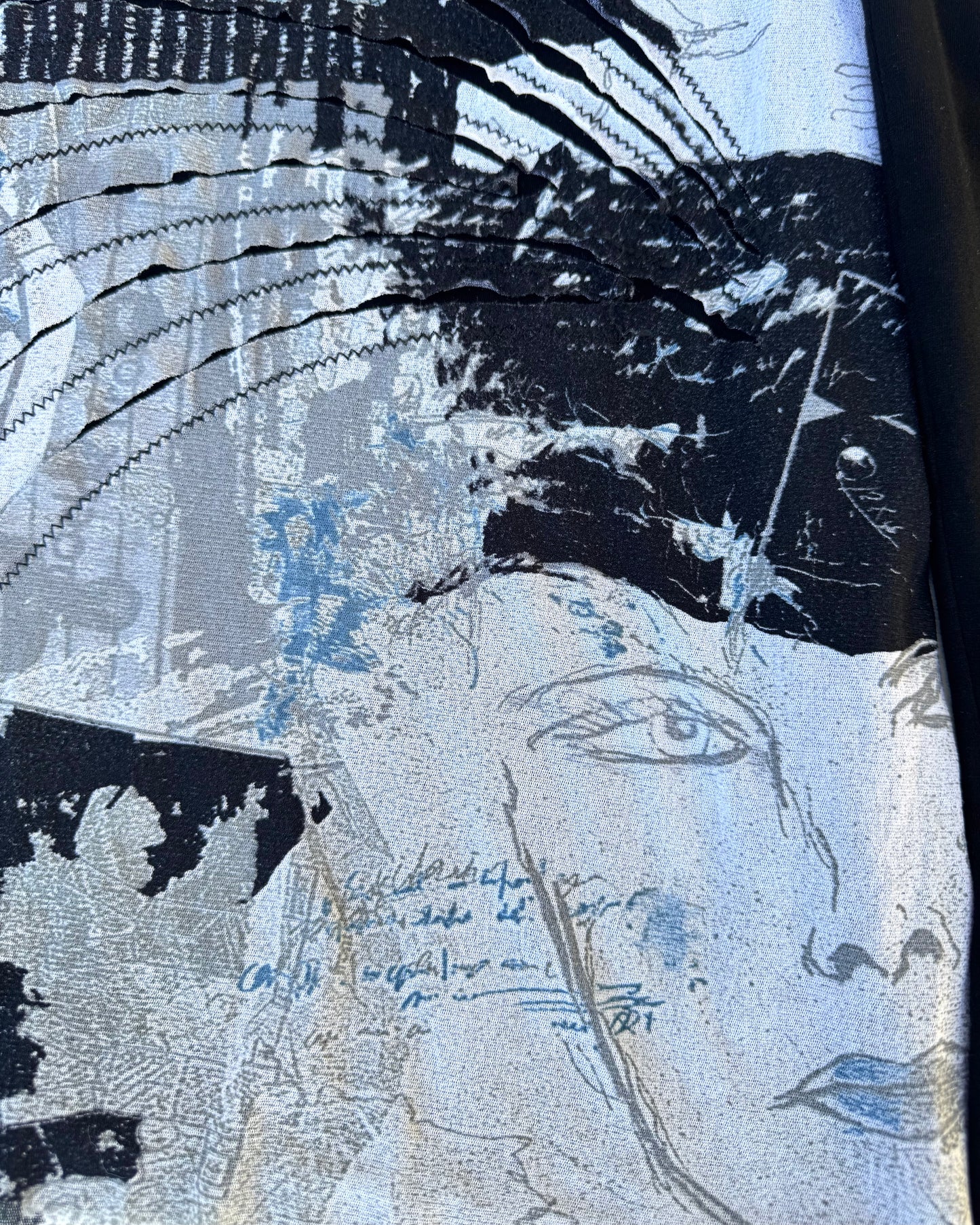 Art Printed Long Sleeves Tee