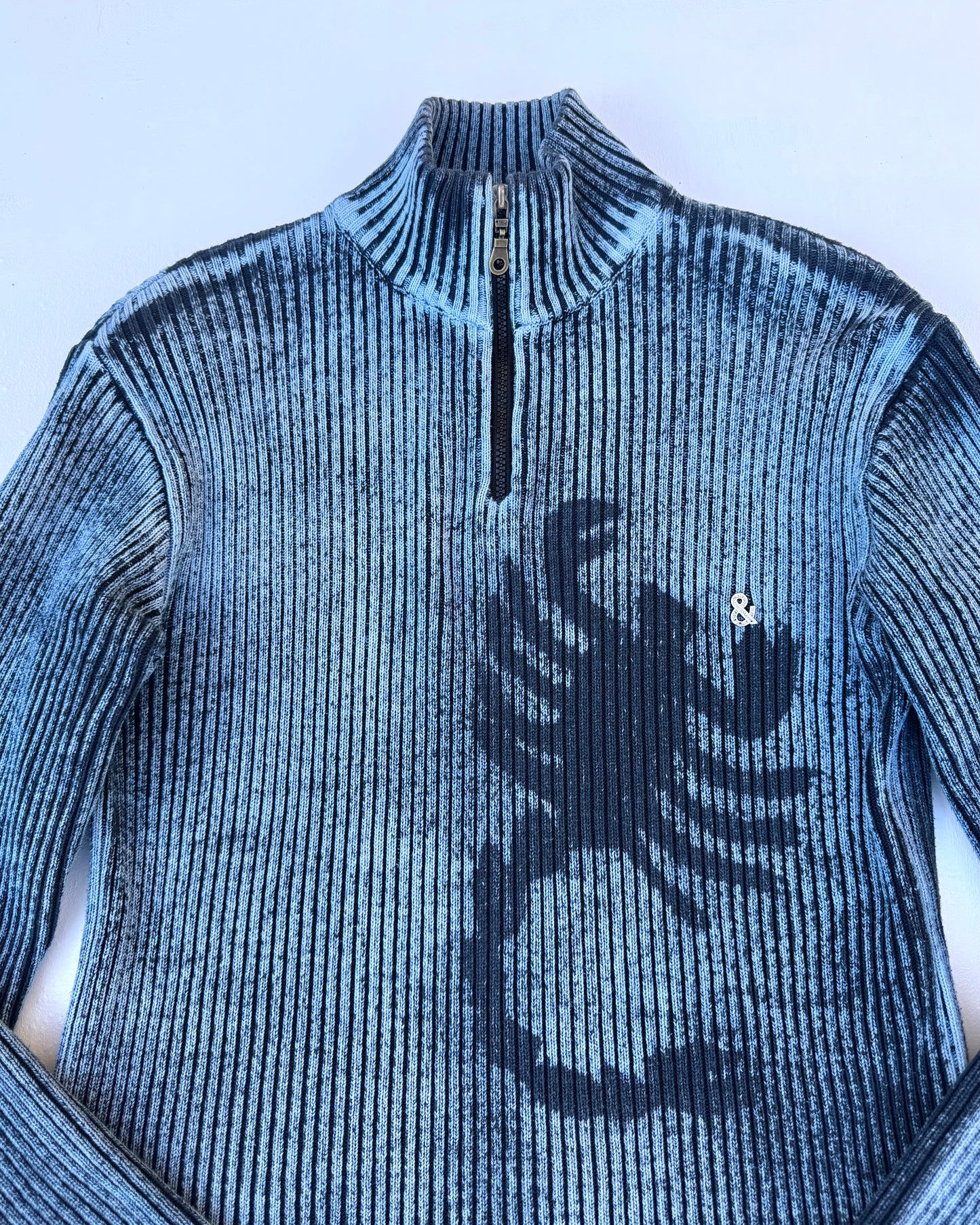 2000's Scorpio Jumper