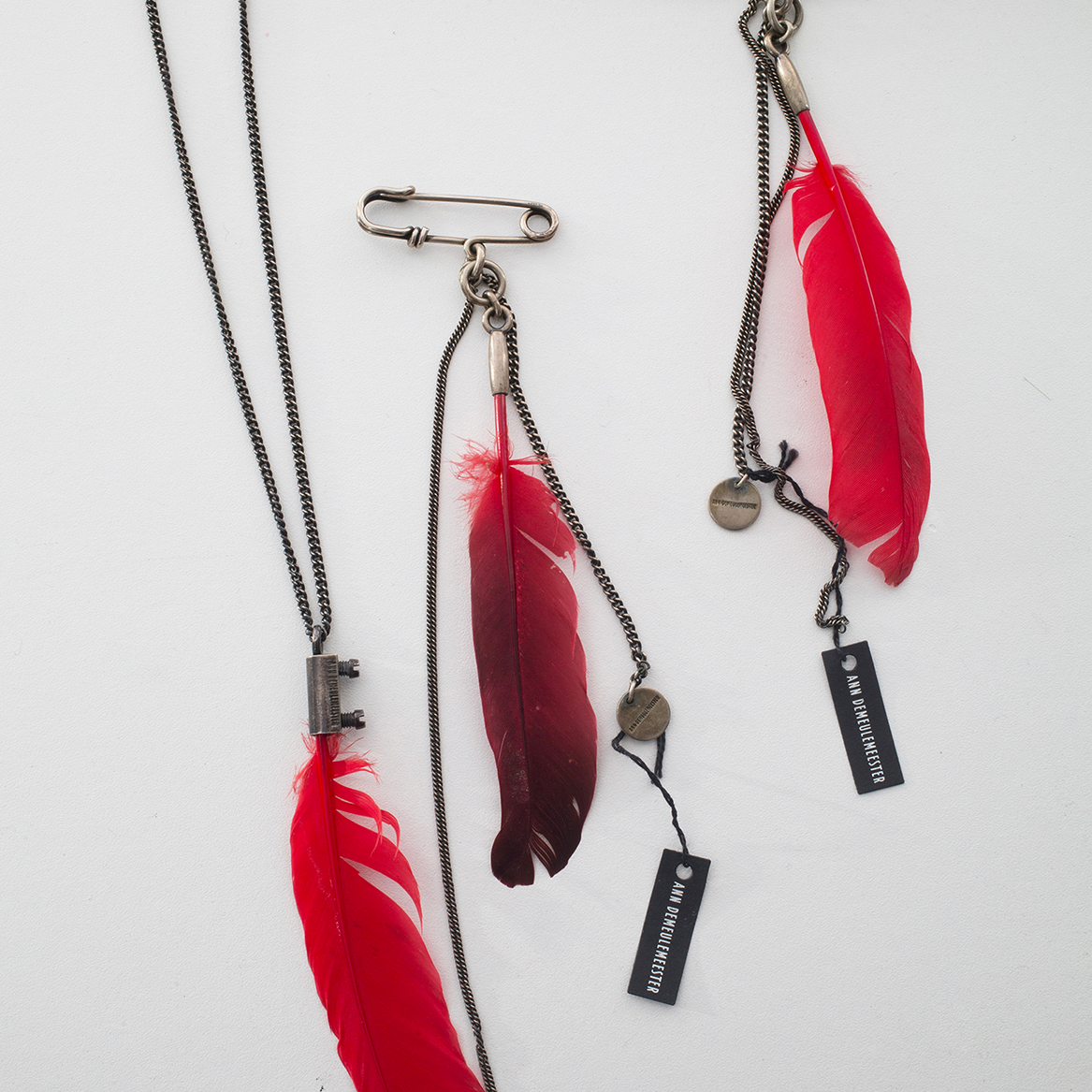 ANN DEMEULEMEESTER FW 10 Red Feathers Pendant Necklace & Brooches