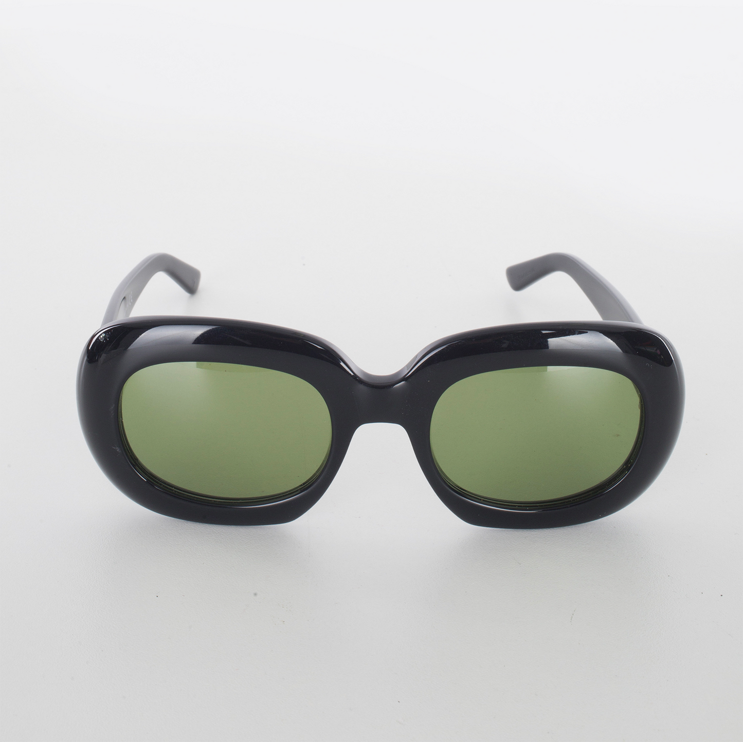 Black/Green Oval Sunglasses