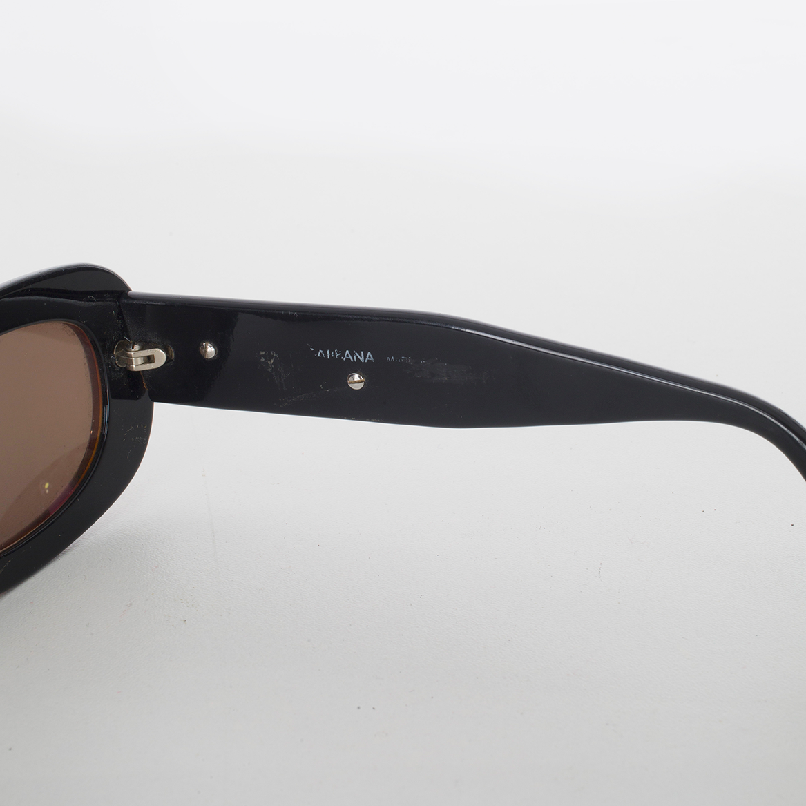 90's Woody Oval Sunglasses