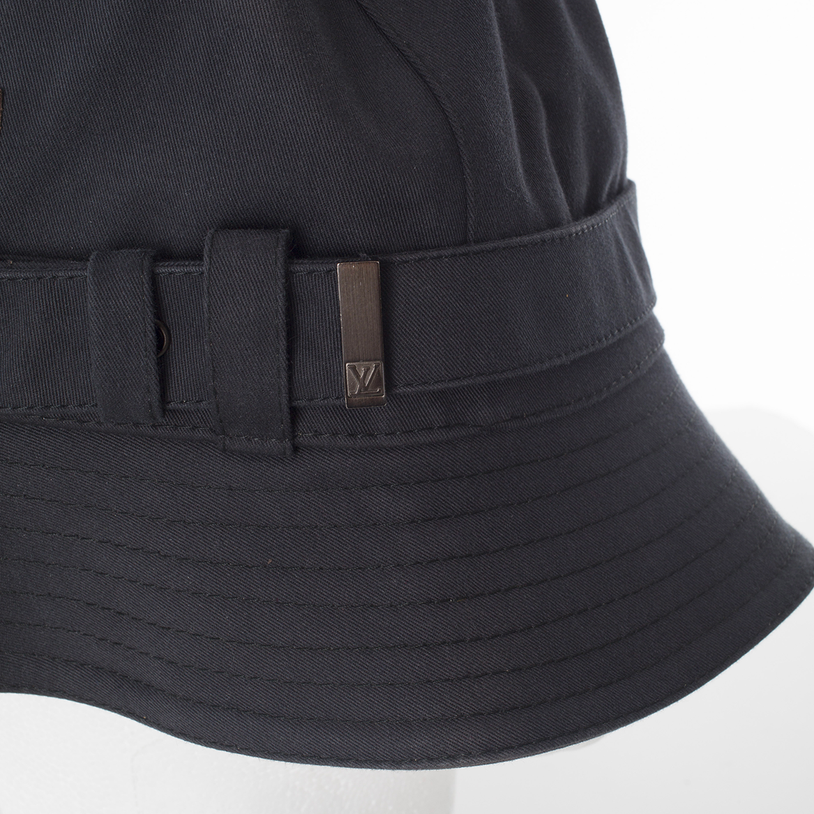 Explorer Bucket Hat